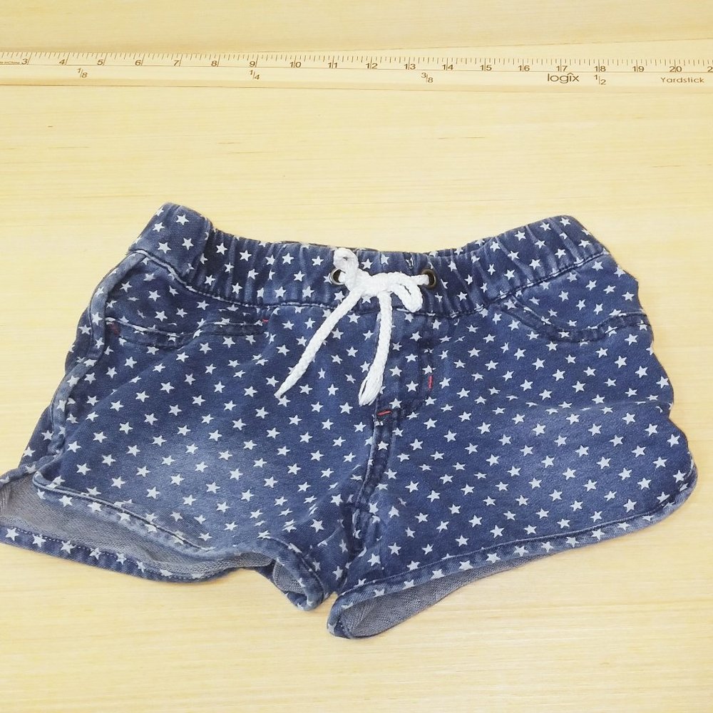 Circo Blue with white stars girls shorts size Medium 7/8